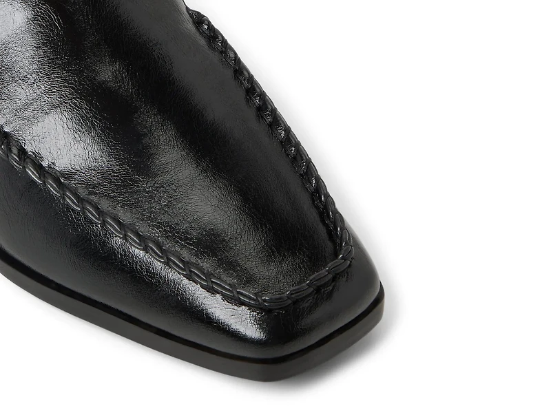 Kaylyn Loafer