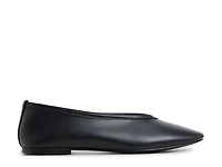 Eleynora Flat