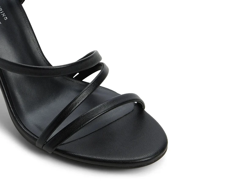 Fayee Sandal