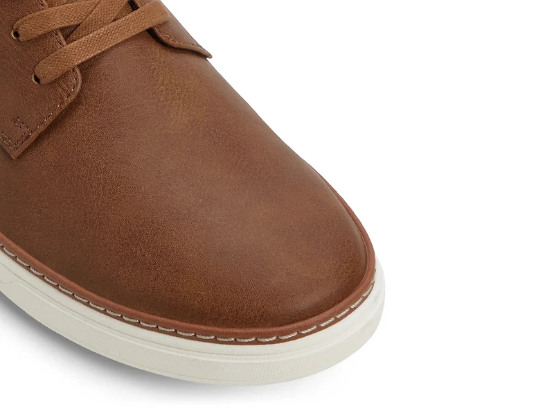 Kellen Sneaker
