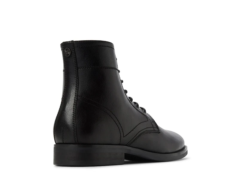 Volland Boot