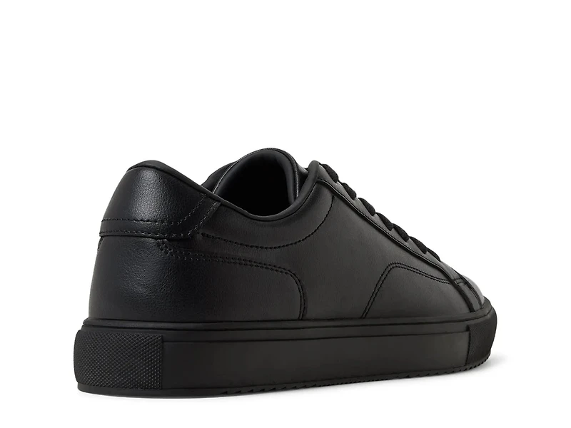 Kelloway Sneaker