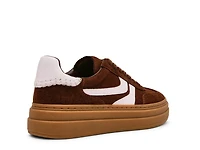 Dodge Sneaker