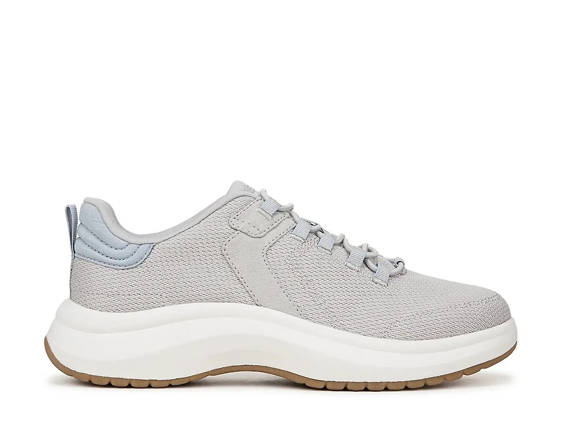 Feel At Ease Sneaker