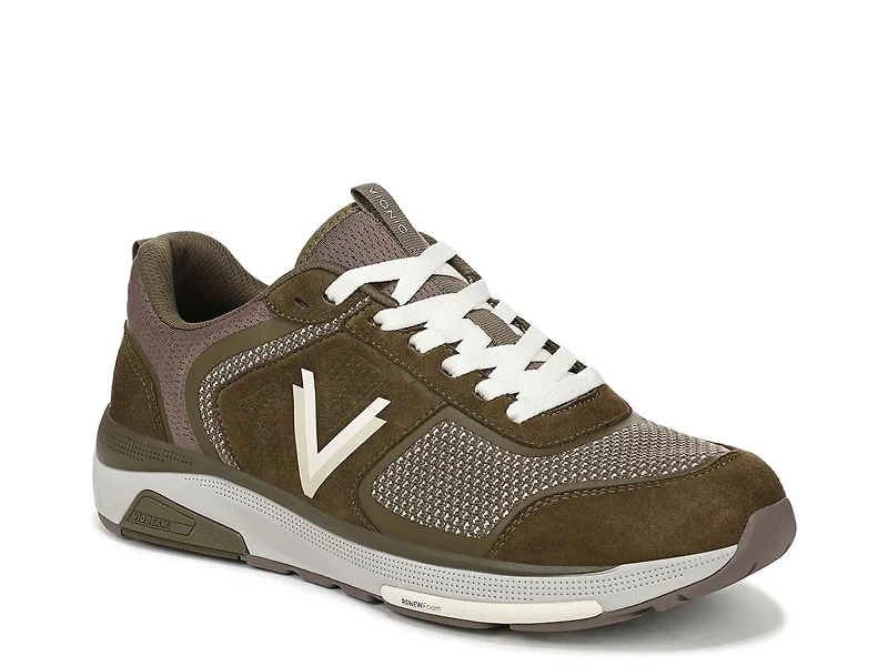 Walk Stride Knit Sneaker