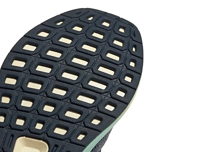 Ultradream Bold Sneaker