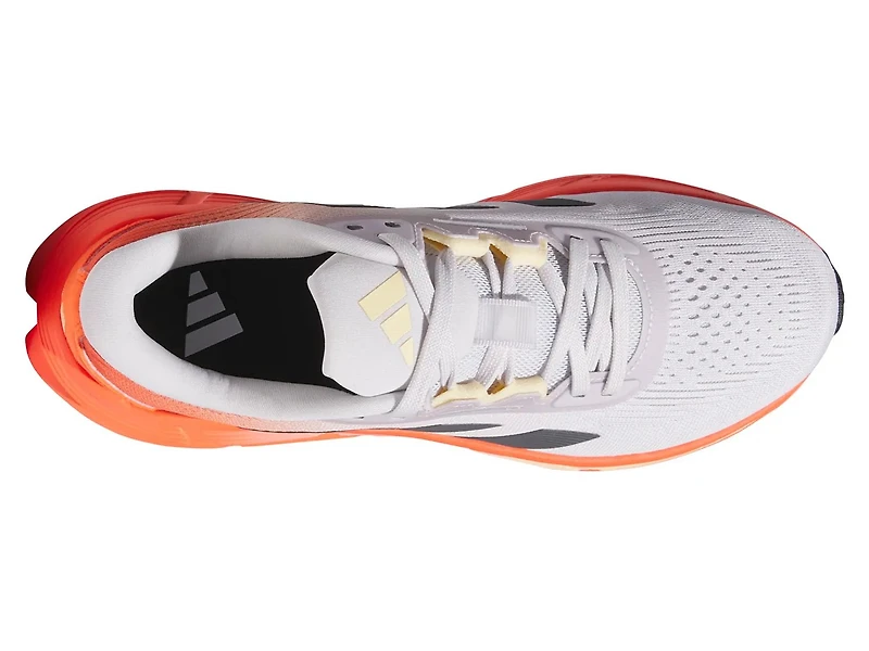 Questar 3 Running Shoe