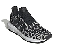 Swift Run 1.0 Sneaker
