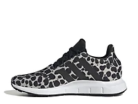 Swift Run 1.0 Sneaker