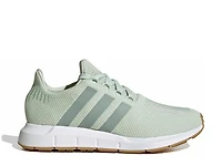 Swift Run 1.0 Sneaker