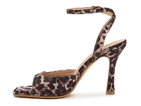 Lena Sandal
