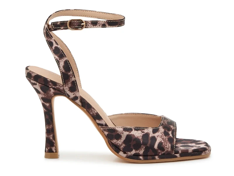 Lena Sandal