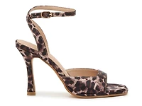 Lena Sandal