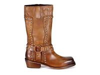 Val Uable Boot