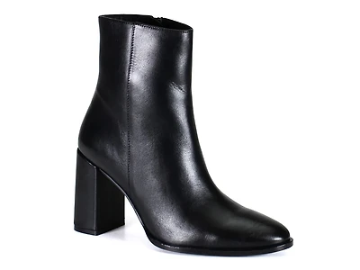 Trav Ler Bootie