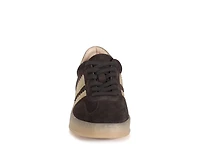 Jon Qwill Sneaker