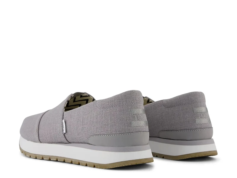 Resident Plus Sneaker
