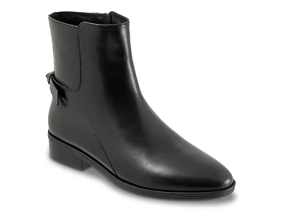 Annette Bootie
