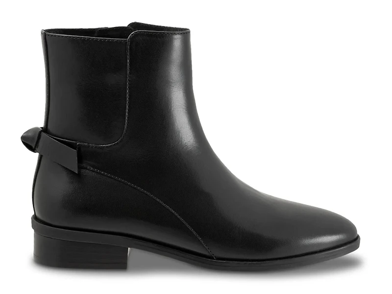 Annette Bootie