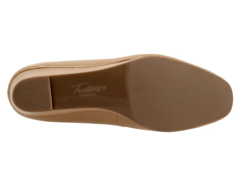 Denisse Pump
