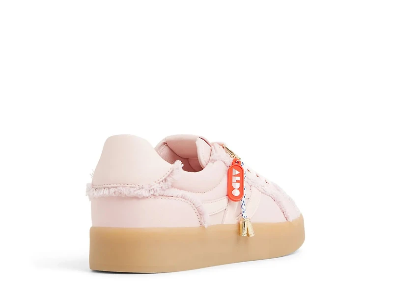 Mtl72 Sneaker