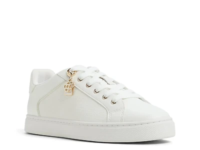 Elgata Sneaker