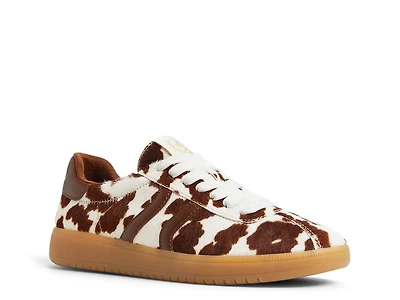 Chic Sneaker