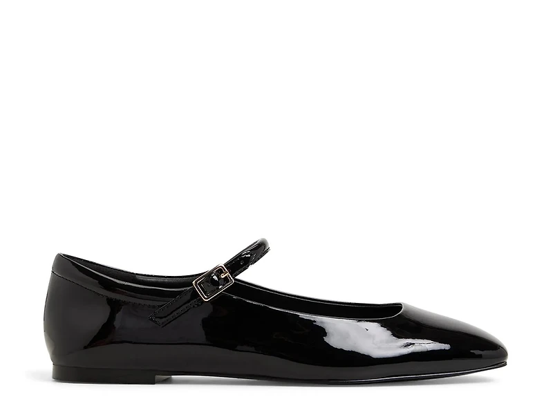 Kristyn Mary Jane Flat