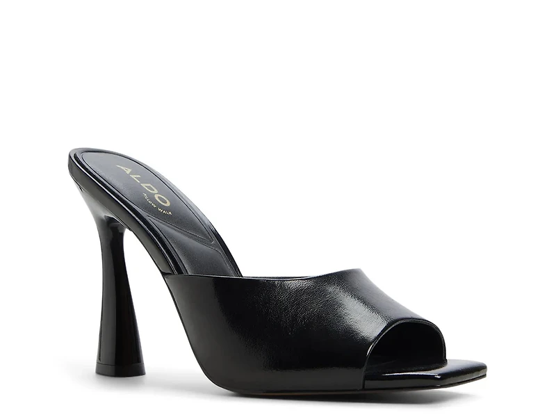 Alyshaa Sandal