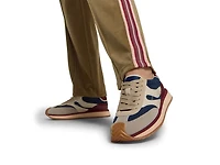 Deanna Sneaker