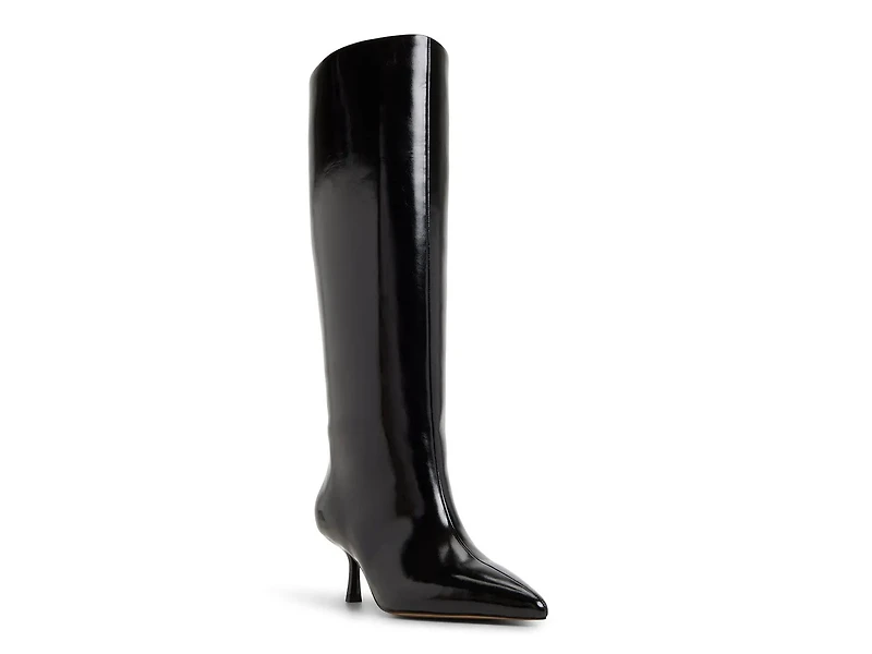 Selora Boot