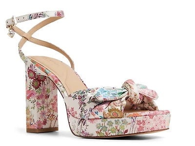 Hallie Platform Sandal