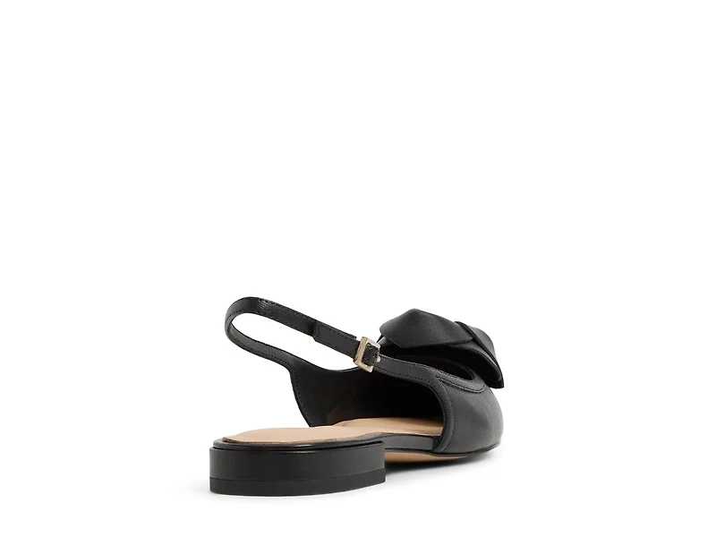 Lili Rose Flat
