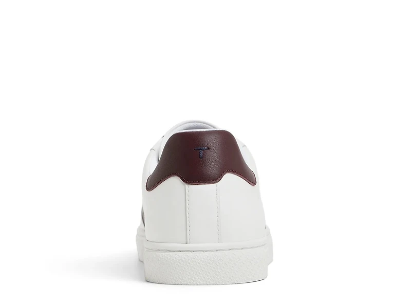 Bradley Sneaker