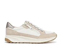 Jace Sneaker