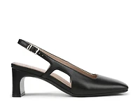 Carmen Pump