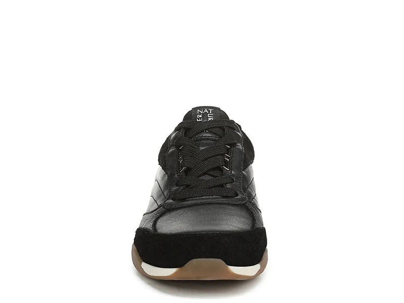 Tao Sneaker