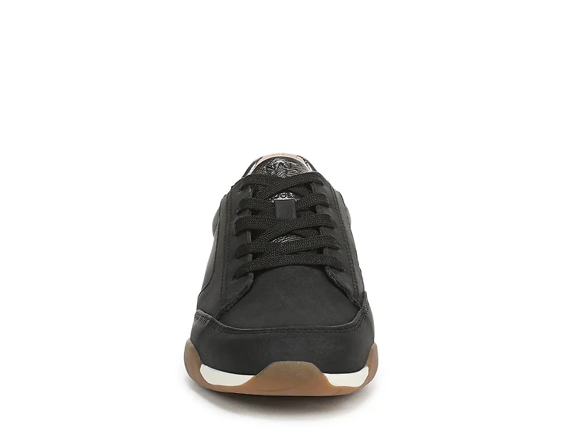 Patricia Sneaker