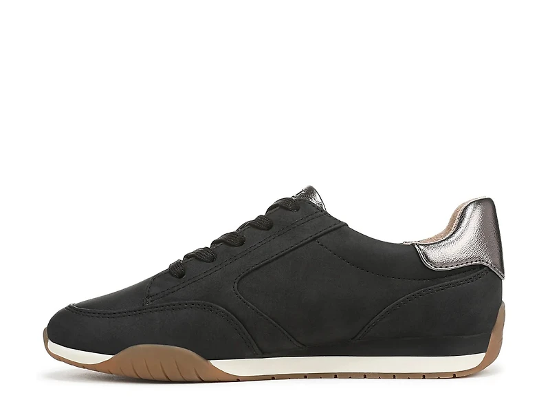 Patricia Sneaker