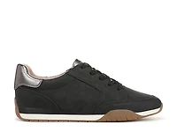 Patricia Sneaker