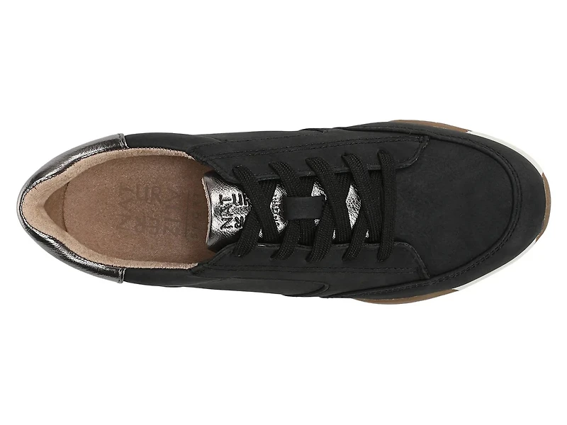 Patricia Sneaker