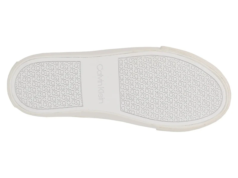 Charie Sneaker