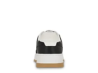 Prizin Sneaker