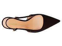 Alora Pump