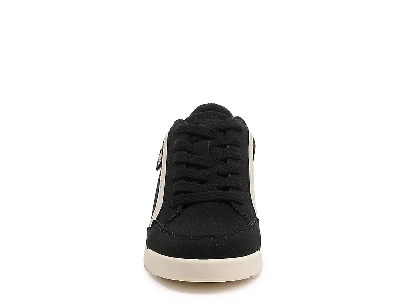 Bolt Sneaker