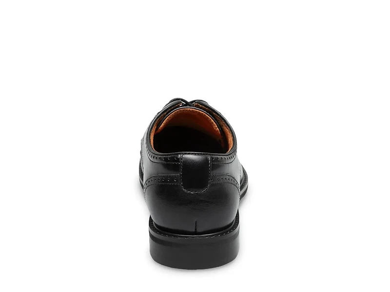 Bennett Wingtip Oxford
