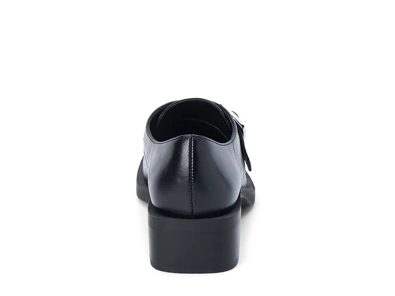 Hilary Loafer