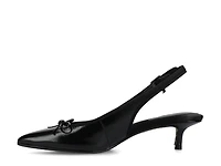The Goldfinch Pump