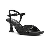 Justine Sandal