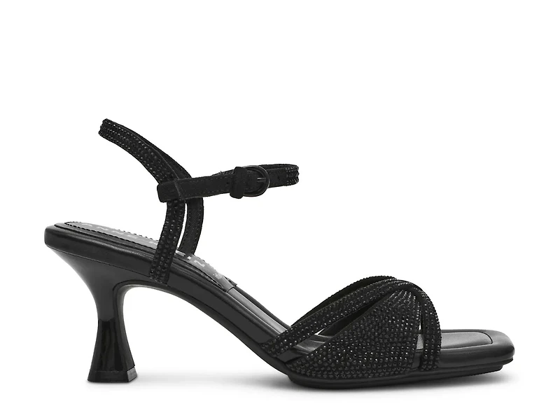 Justine Sandal